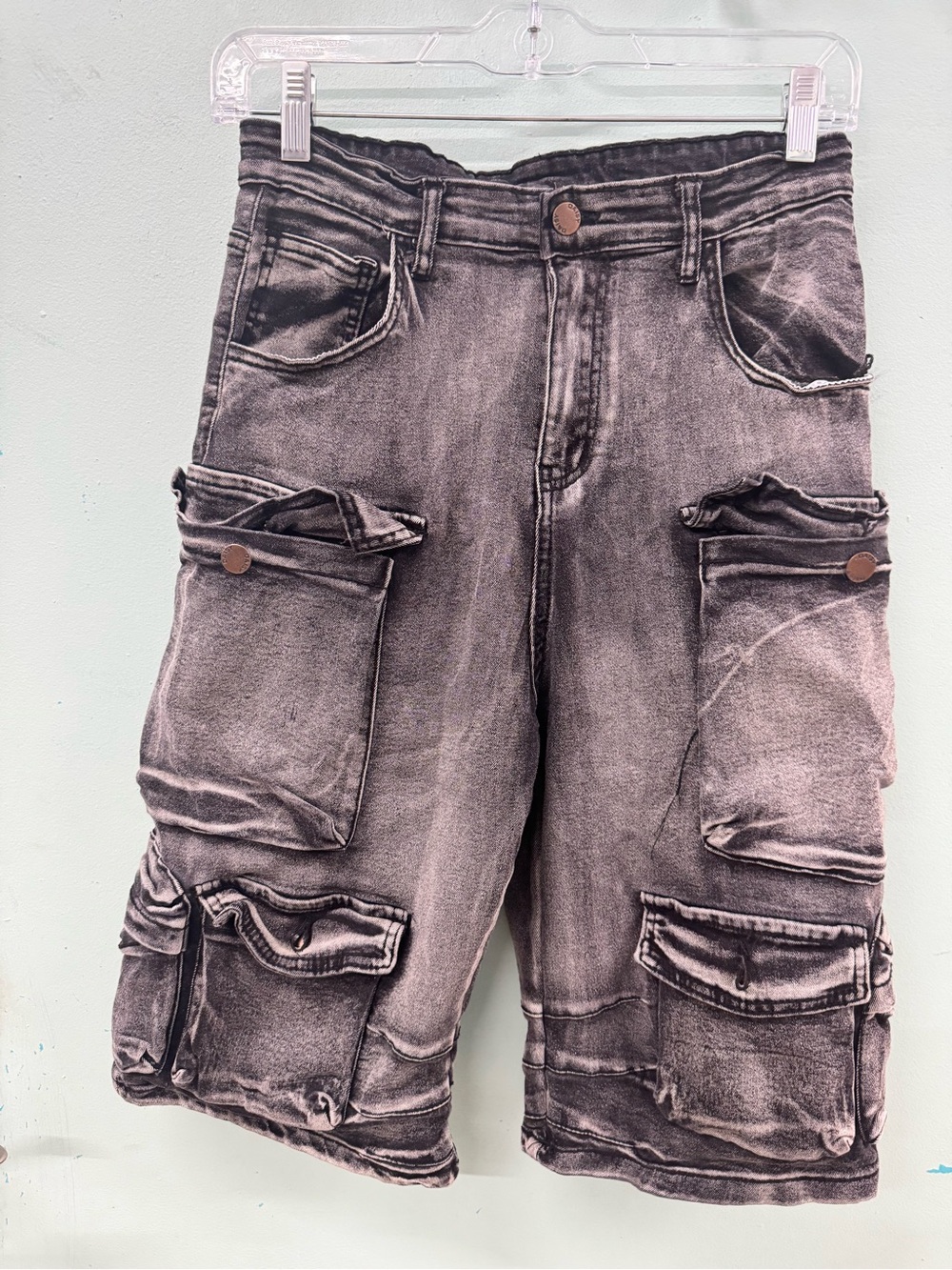 Daisy Washed Black Men's Cargo Shorts